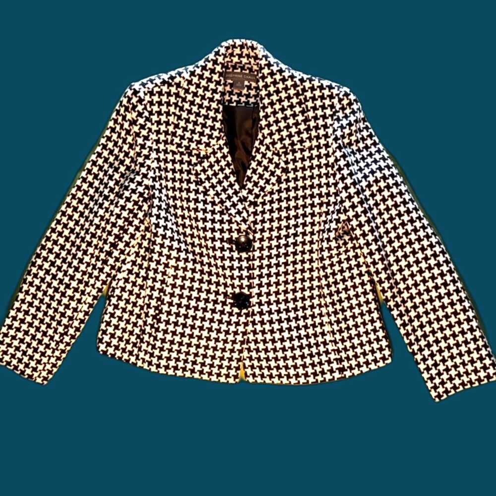 Josephine Chaus Womens size 8 Houndstooth Jacket Black & White Excellent